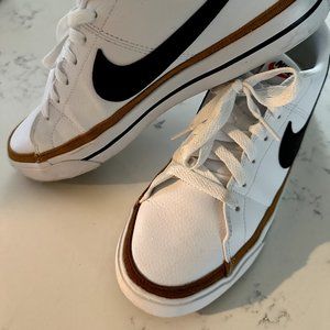 Nike Court Legacy Next Women's - Size 11